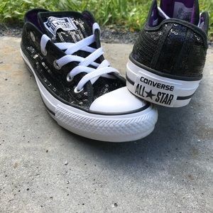 💥LIMITED TIME ONLY 💥Black sequence converse.